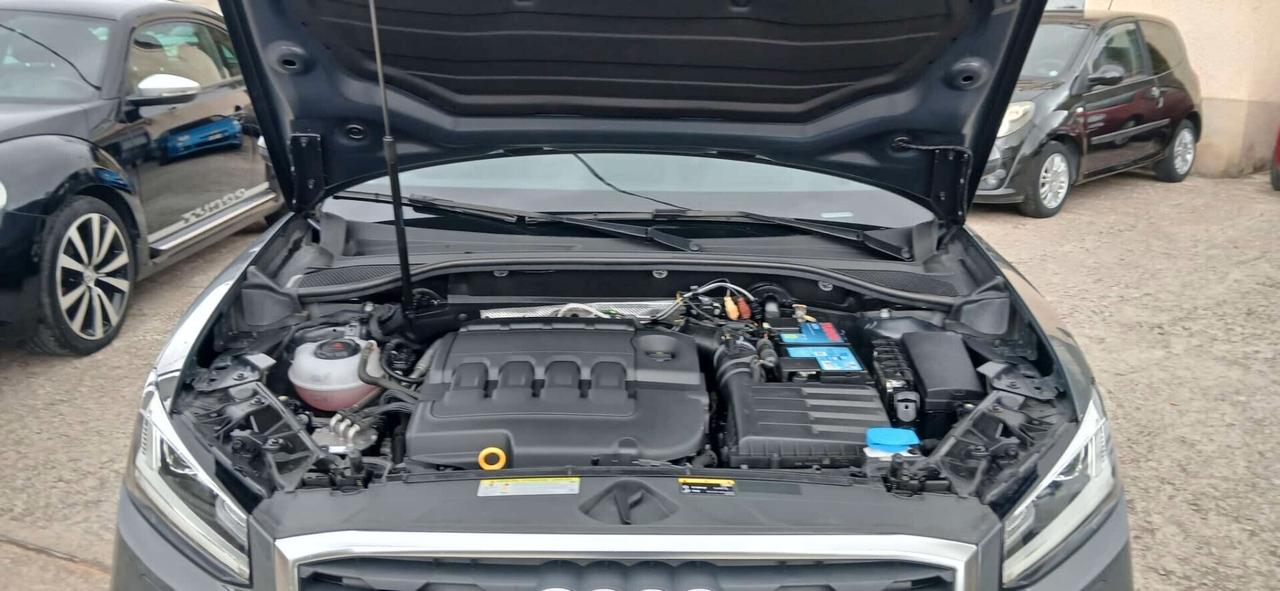 Audi Q2 35 2.0 TDI 150cv Stronic Identity Black - 2020