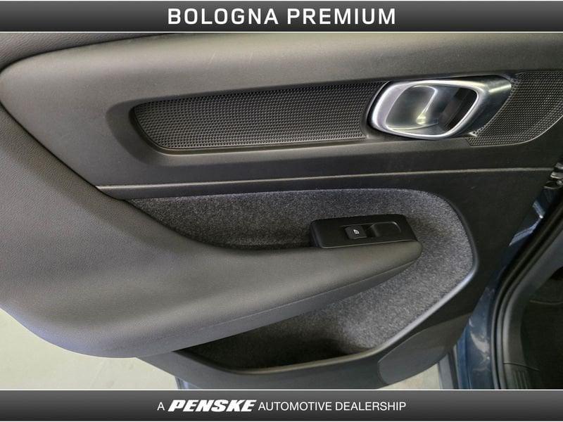 Volvo XC40 XC40 T2 Geartronic Momentum Pro