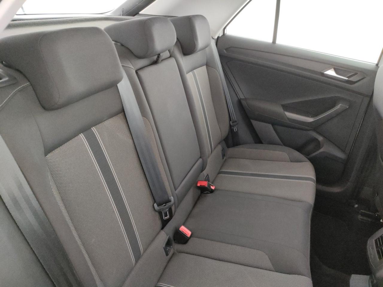 Volkswagen T-Roc 1.6 tdi style
