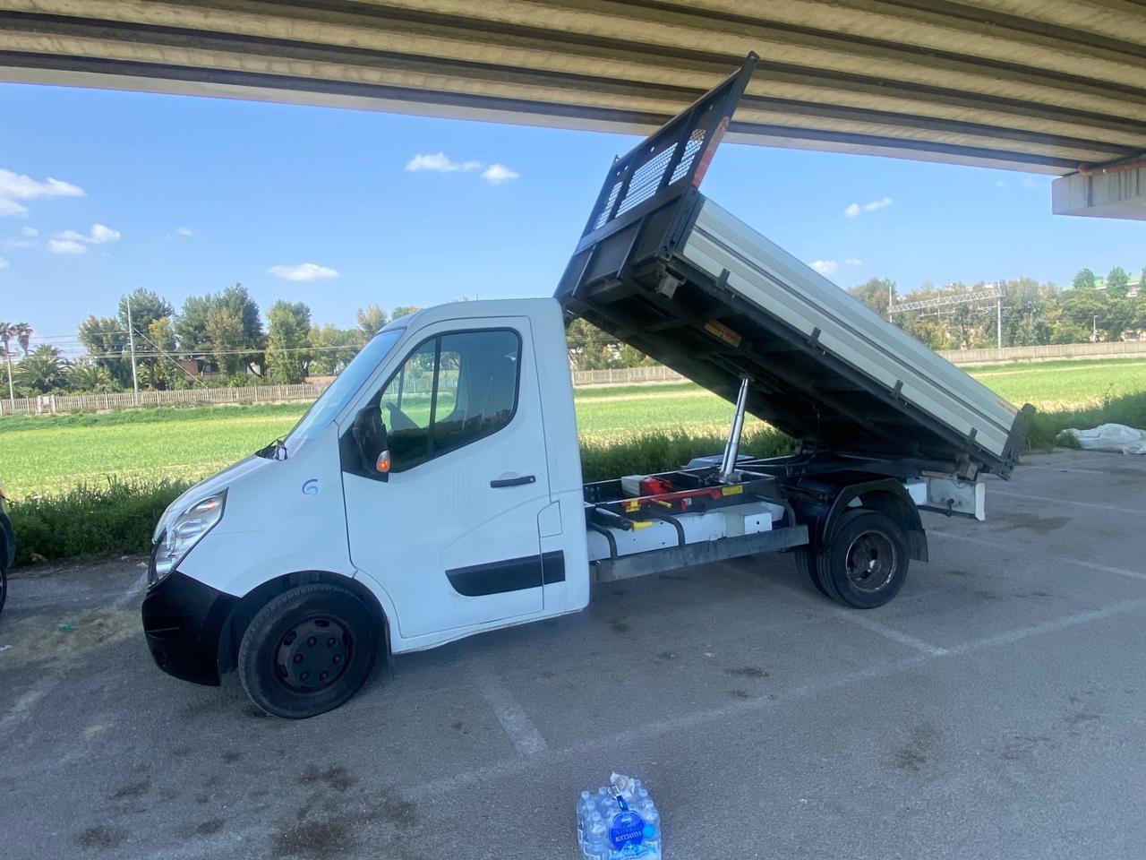Renault Master T35 2.3 dCi/125 PM Cassone Ribaltabile E5