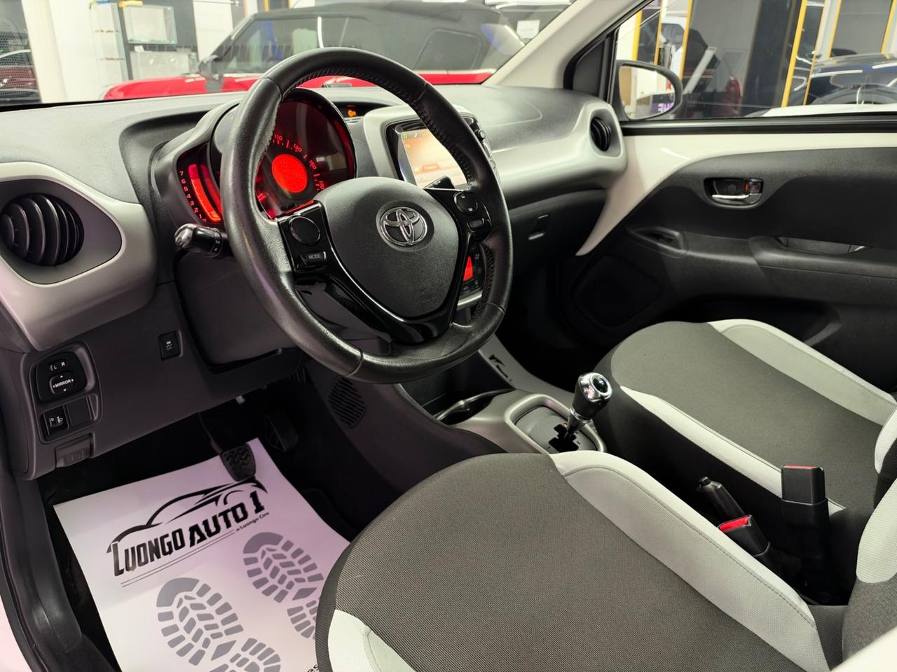 Toyota Aygo 1.0 69Cv Automatica Full Opt-Car Play