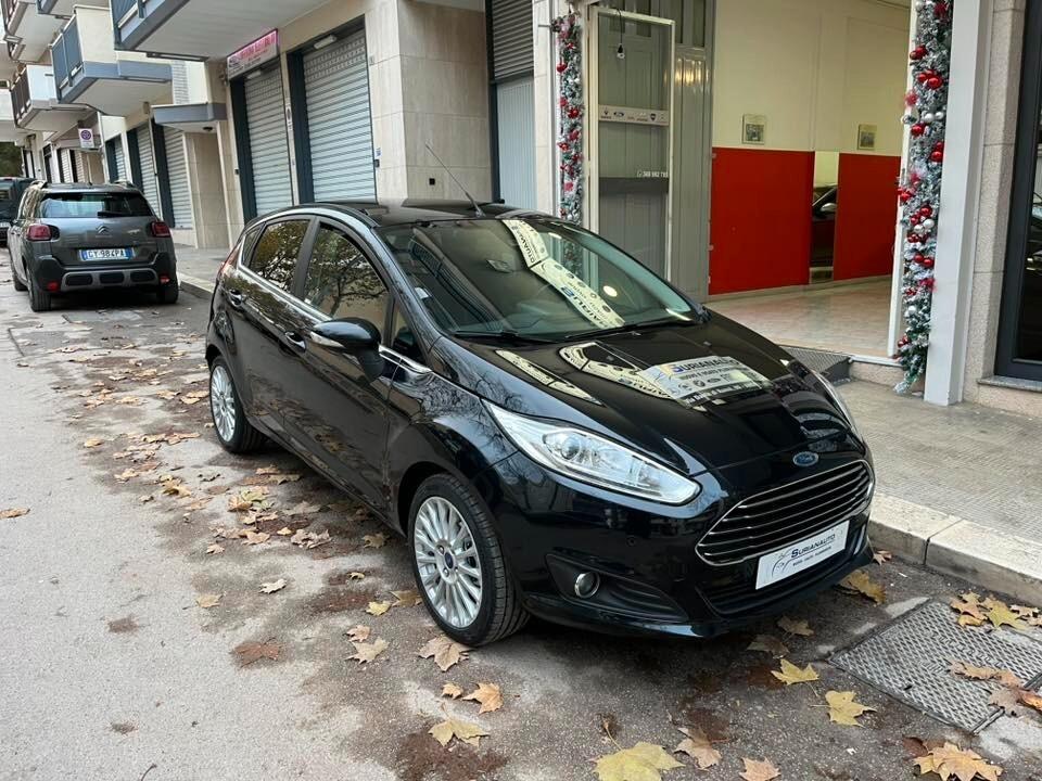 Ford Fiesta 1.5 TDCi 75CV 5 porte Titanium