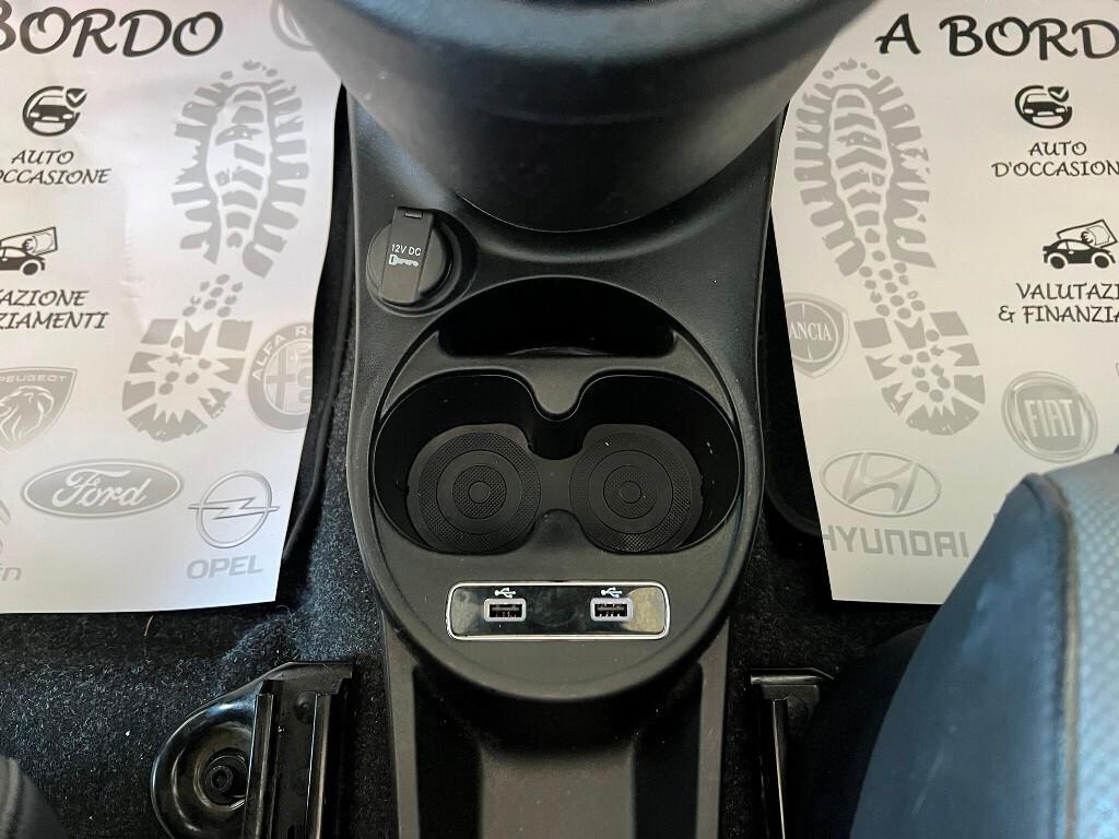 FIAT 500C 1.0 Hybrid Dolcevita Full Optional