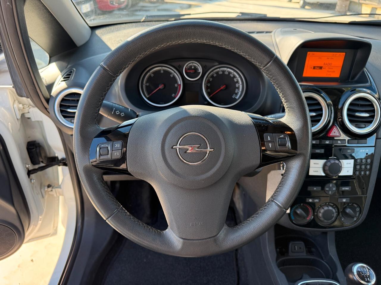 OPEL CORSA ANNO 12/2014 1.3 DIESEL 75 CV