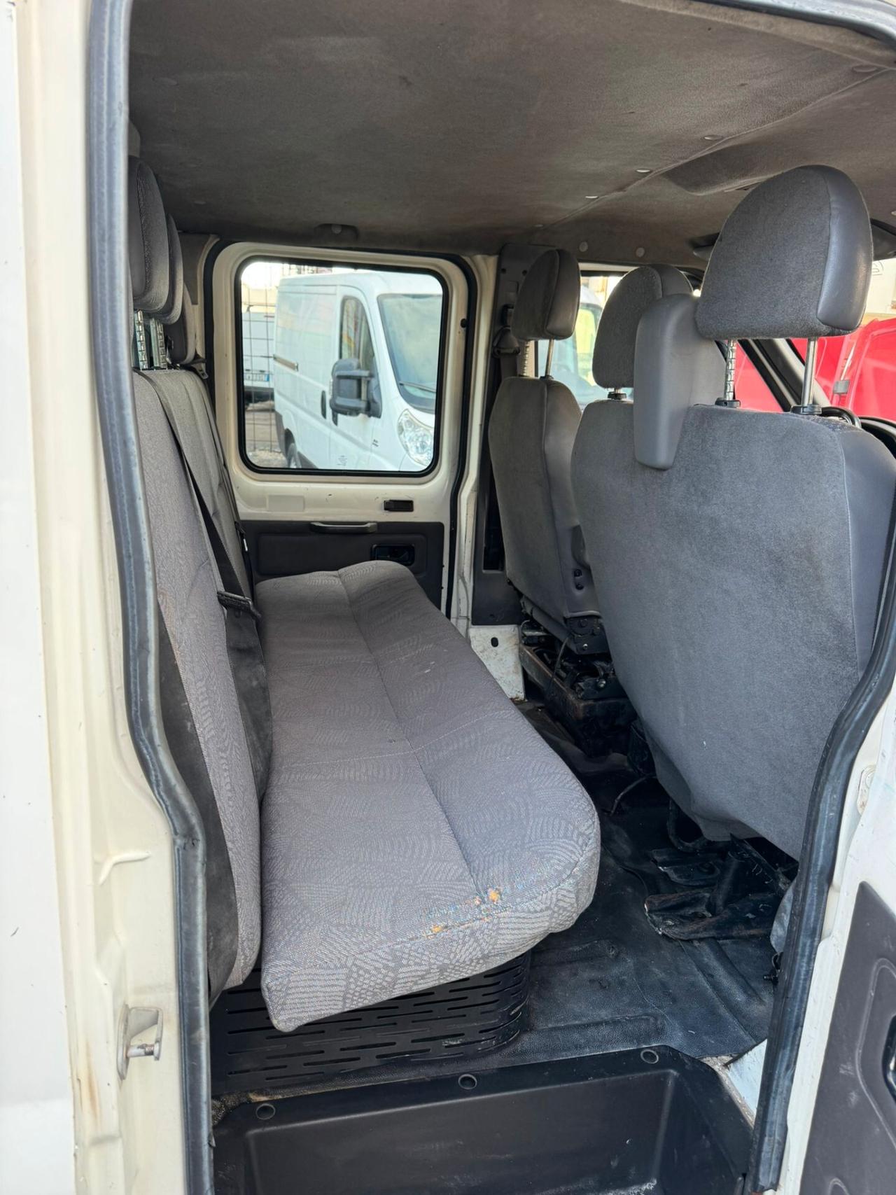 Ford Transit Doppia Cabina