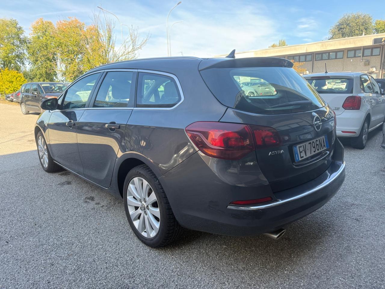 Opel Astra 1.4 Turbo 140CV Sports Tourer GPL Cosmo