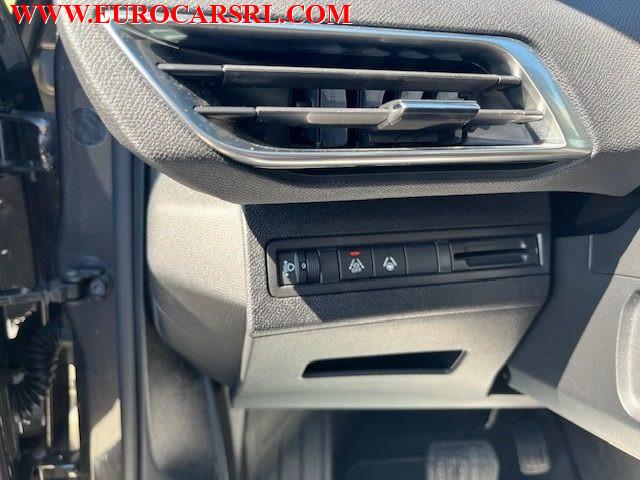 PEUGEOT 3008 BlueHDi 130 S&S EAT8 Allure Pack