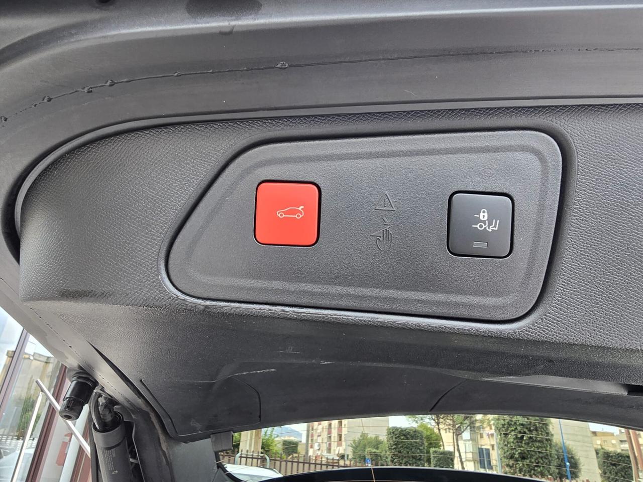 Peugeot 3008 BlueHDi 130 S&S EAT8 GT Pack