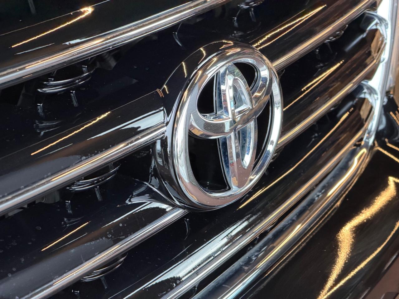 Toyota Land Cruiser V8 4.5 D4-D 7 posti