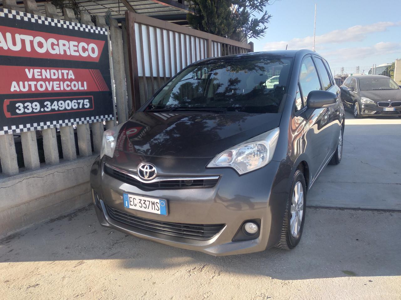 Toyota Yaris Verso-S 1.4D MT Active