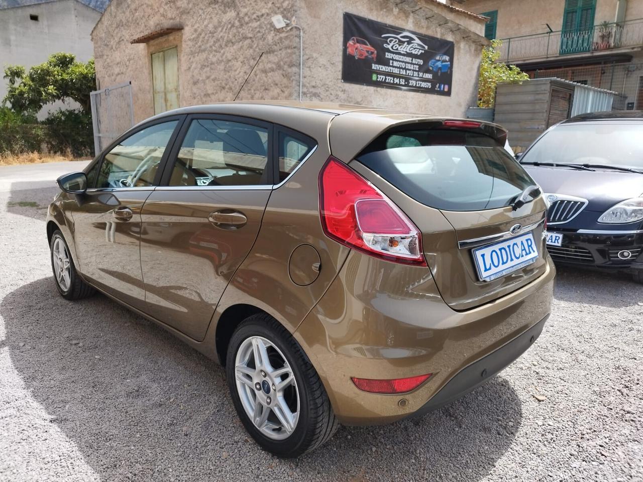 Ford Fiesta 1.5 TDCi 75CV 5 porte Titanium