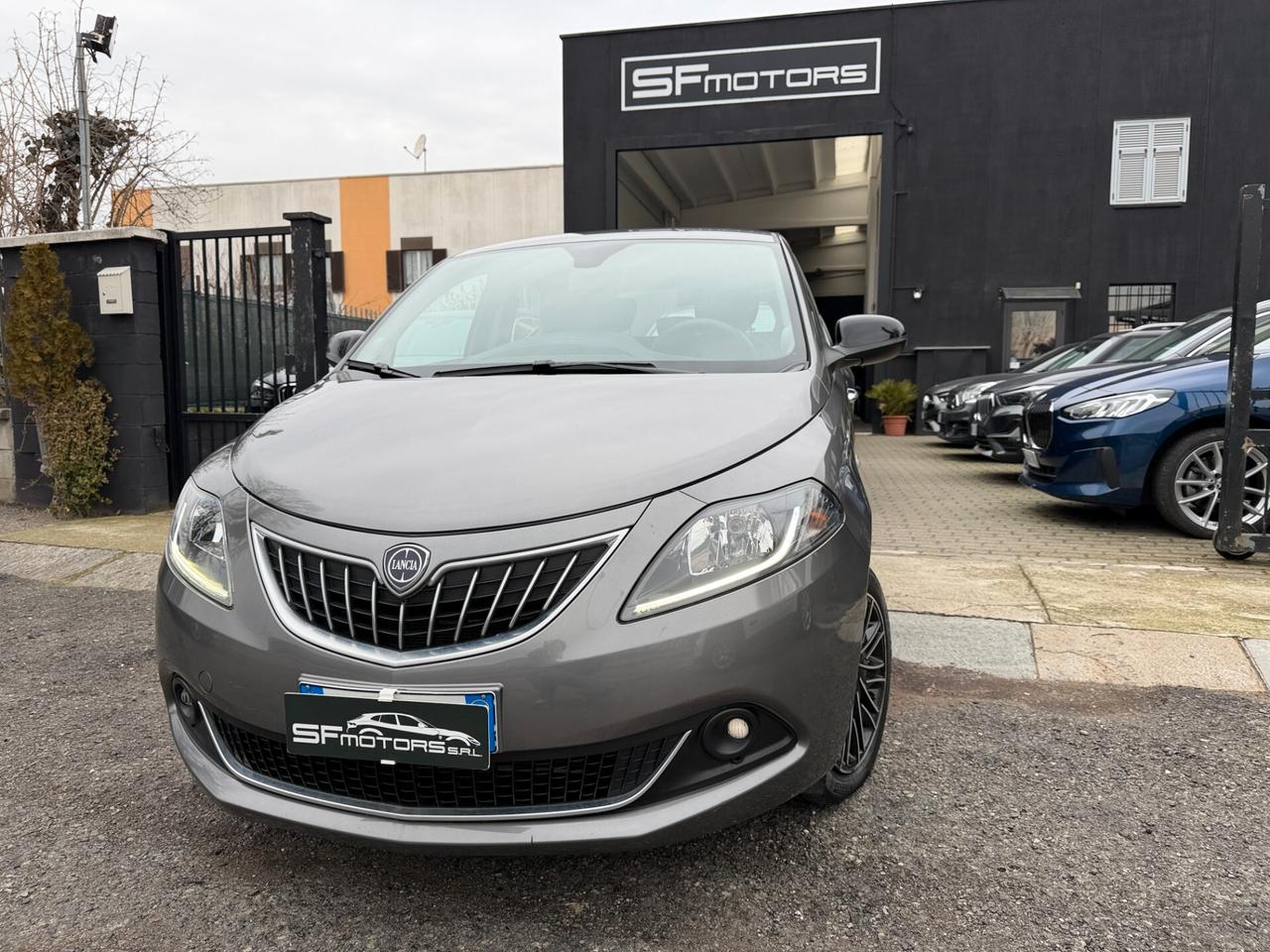Lancia Ypsilon 1.0 FireFly 5 porte S&S Hybrid Gold Plus