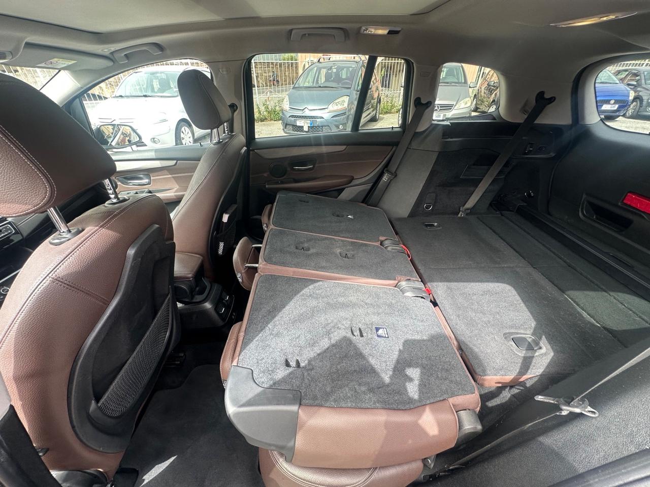 Bmw Serie 2 Gran Tourer 220d Luxury aut.