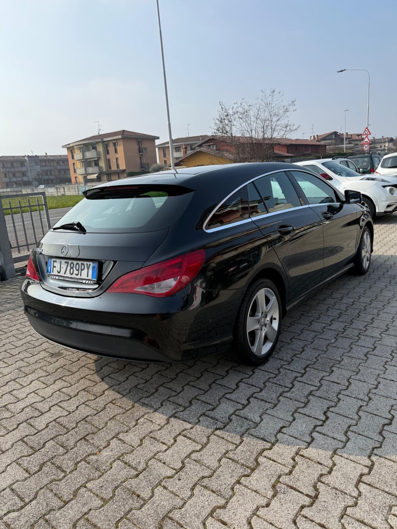 Mercedes-benz CLA 180 d Automatic Premium