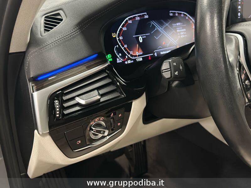 BMW Serie 5 Touring Serie 5 G31 2020 Touring LCI D 520d Touring mhev 48V xdrive Luxury auto