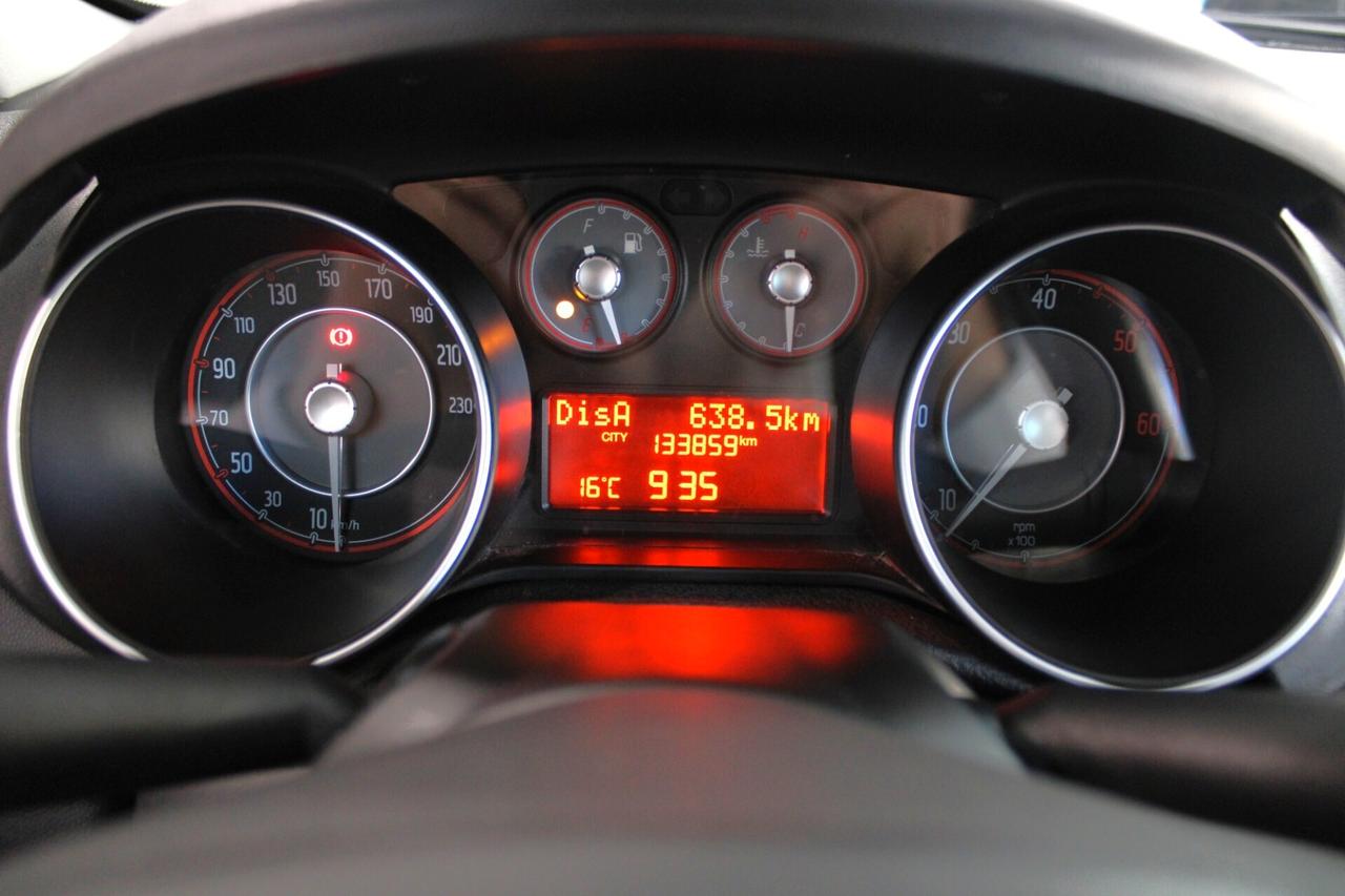 FIAT Punto 1.3 Mjet Lounge - 2015