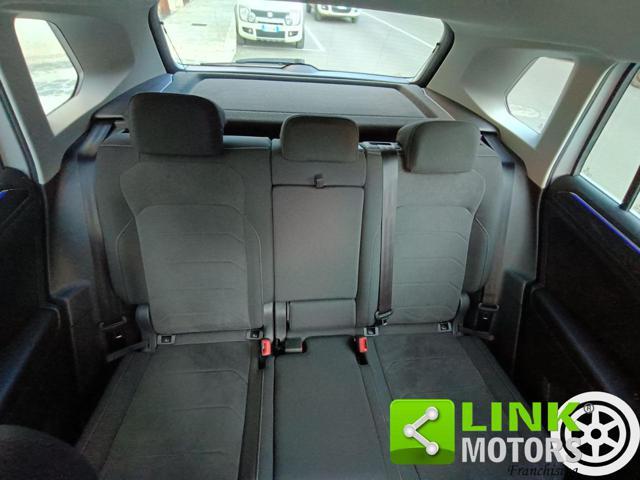 VOLKSWAGEN Tiguan 2.0 TDI 150 CV SCR DSG Elegance