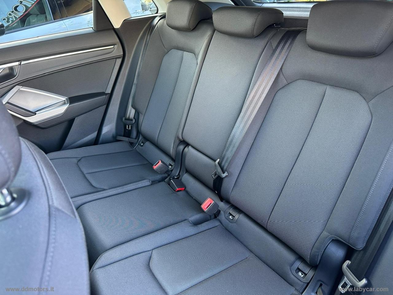 AUDI Q3 35 TDI S tronic CAMBIO AUTOMATICO