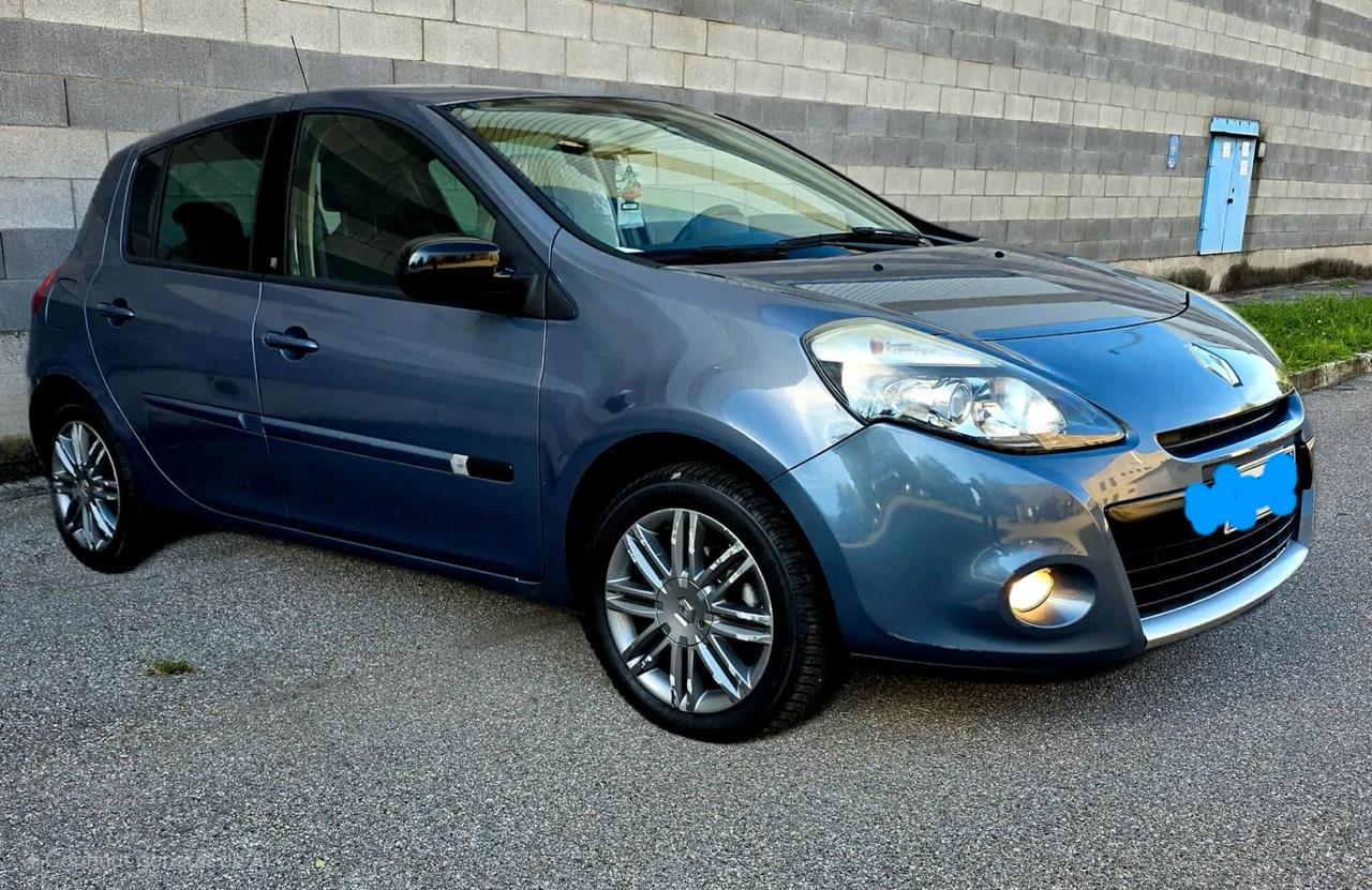 Renault Clio Live!1.2 benzina neopatentati euro5