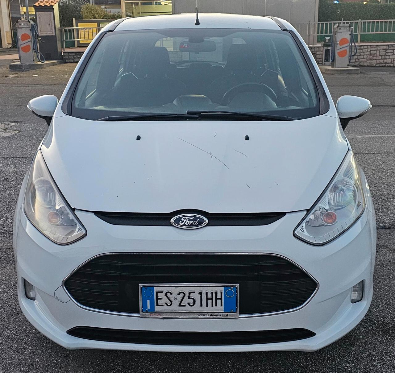 Ford B-Max 1.4 90 CV GPL GUIDABILE DA NEOPATENTATI