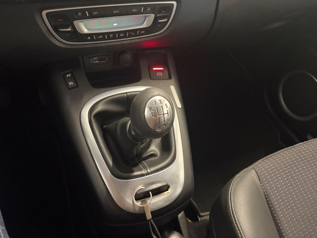 Renault Scenic Scénic XMod 1.6 dCi 130CV Start&Stop Live