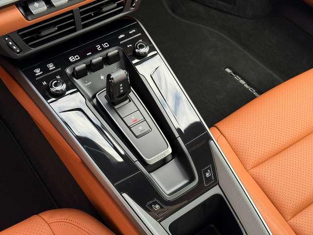 Porsche 992 911 Carrera 992 Coupe 3.0 394cv auto