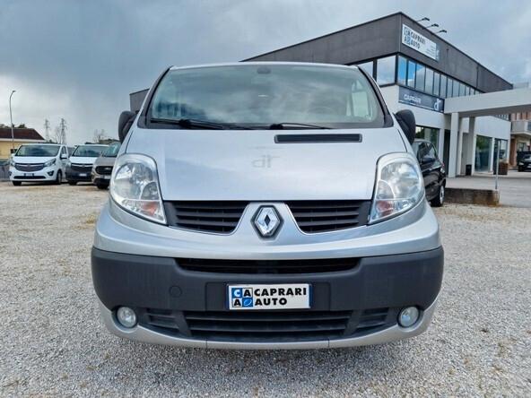 Renault Trafic T27 2.0 dCi/115 PC-TN Passenger Comfort DPF 9 POSTI