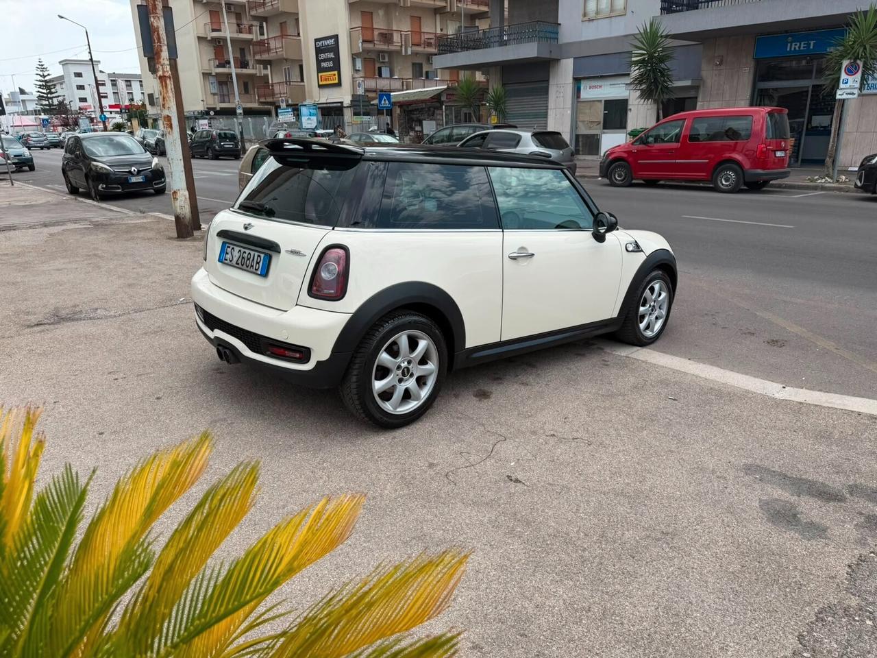 Mini 1.6 16V One D