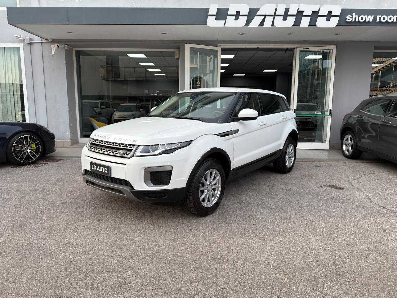 Land Rover Range Evoque 2.0 TD4 150 CV 5p. SE
