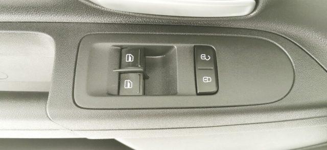 VOLKSWAGEN up! 1.0 5p. move up!