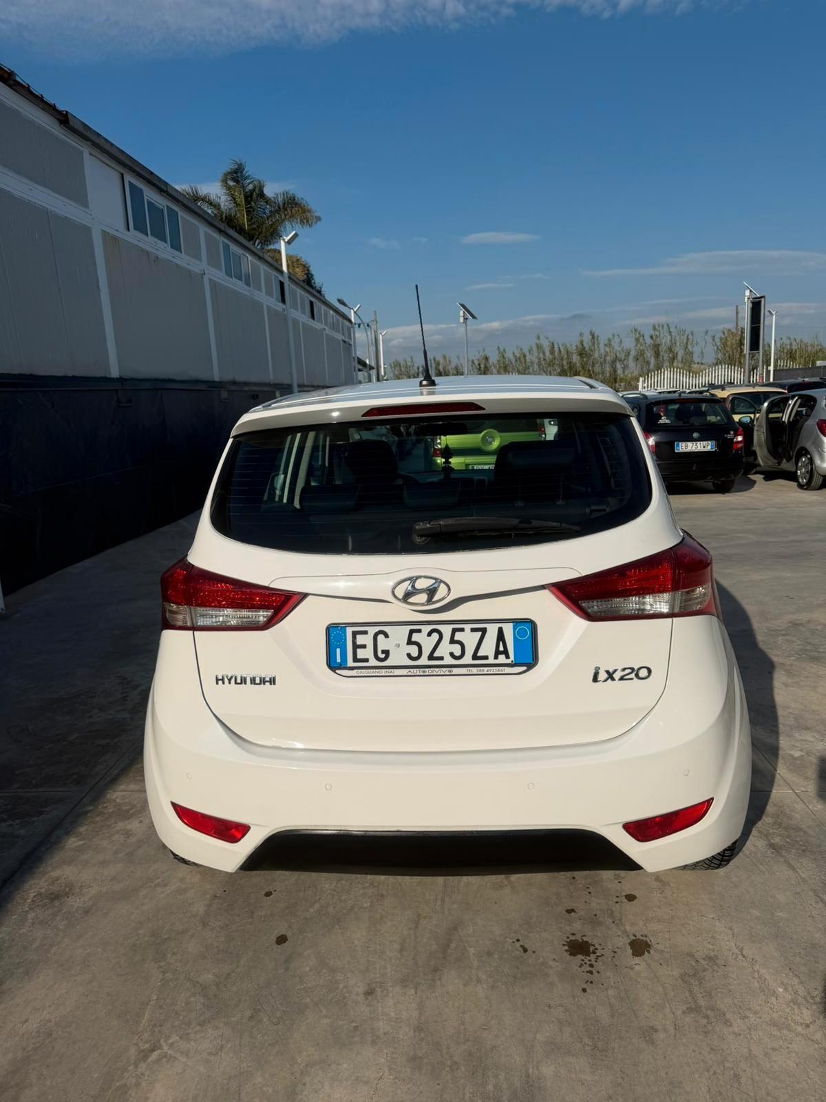 Hyundai iX20 1.4 90 CV benzina \gpl