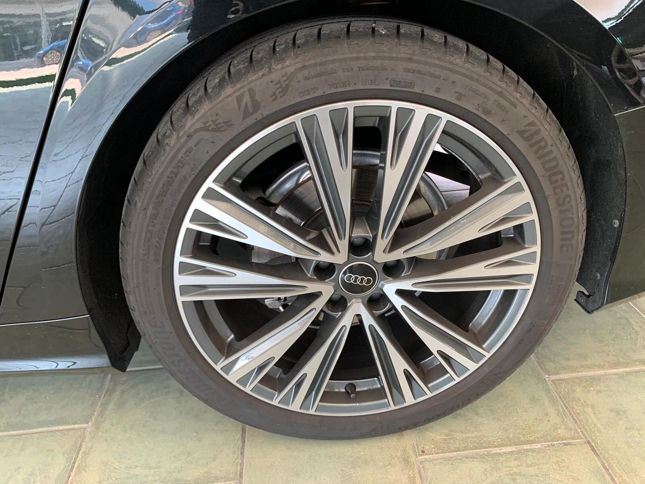 Audi A6 40 2.0 TDI quattro ultra S tronic S line edition