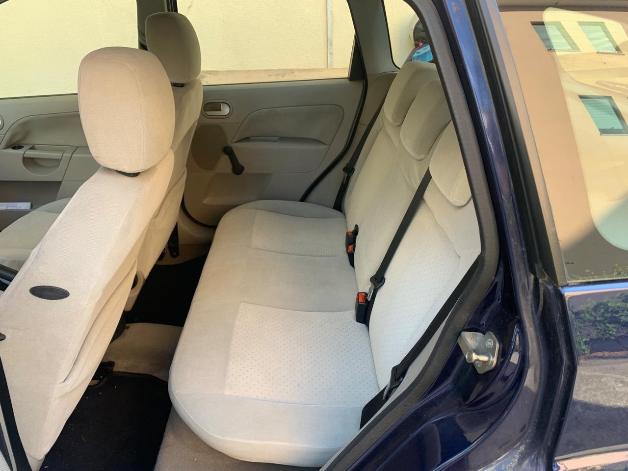 Ford Fiesta 1.4 16V 5p. Ghia 10/2002 km 60000