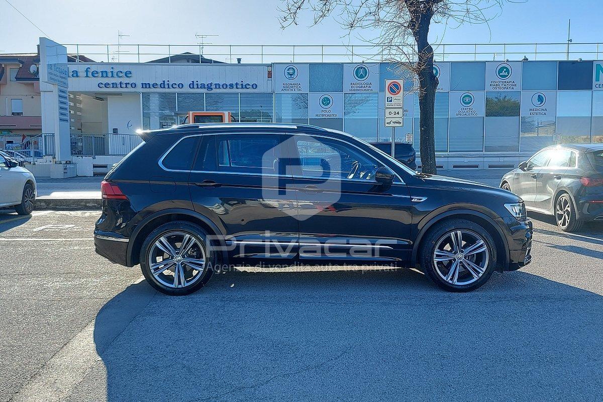 VOLKSWAGEN Tiguan 1.6 TDI SCR Sport BlueMotion Technology