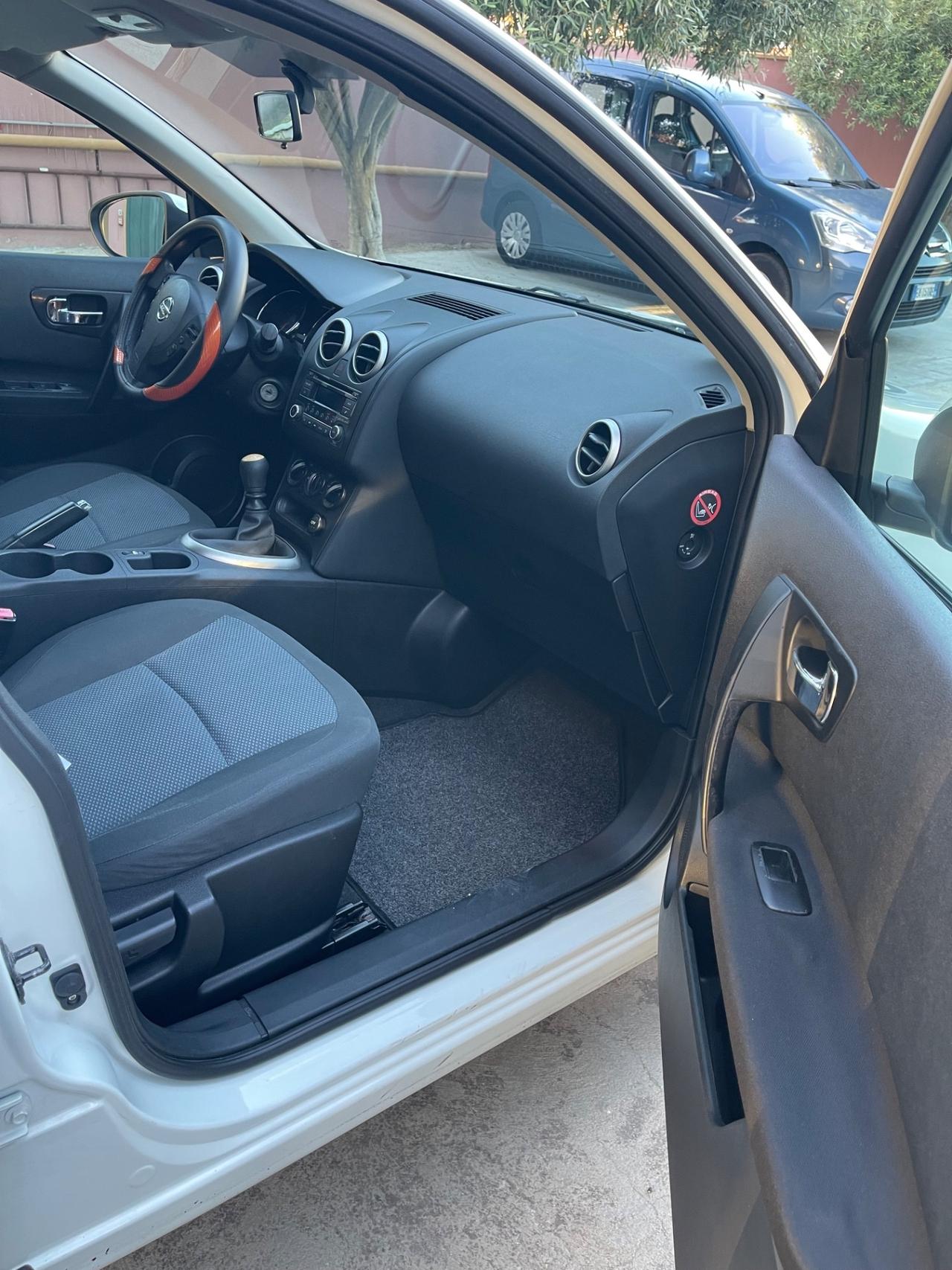 Nissan Qashqai 1.5 dCi DPF Tekna
