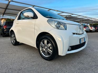 Toyota iQ 1.0 Benzina Automatica
