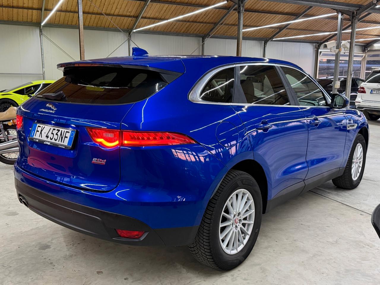 Jaguar F-Pace 2.0 D 180 CV - 24 MESI DI GARANZIA
