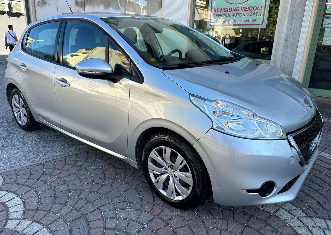 Peugeot 208 PureTech 68 5 porte Active Metano