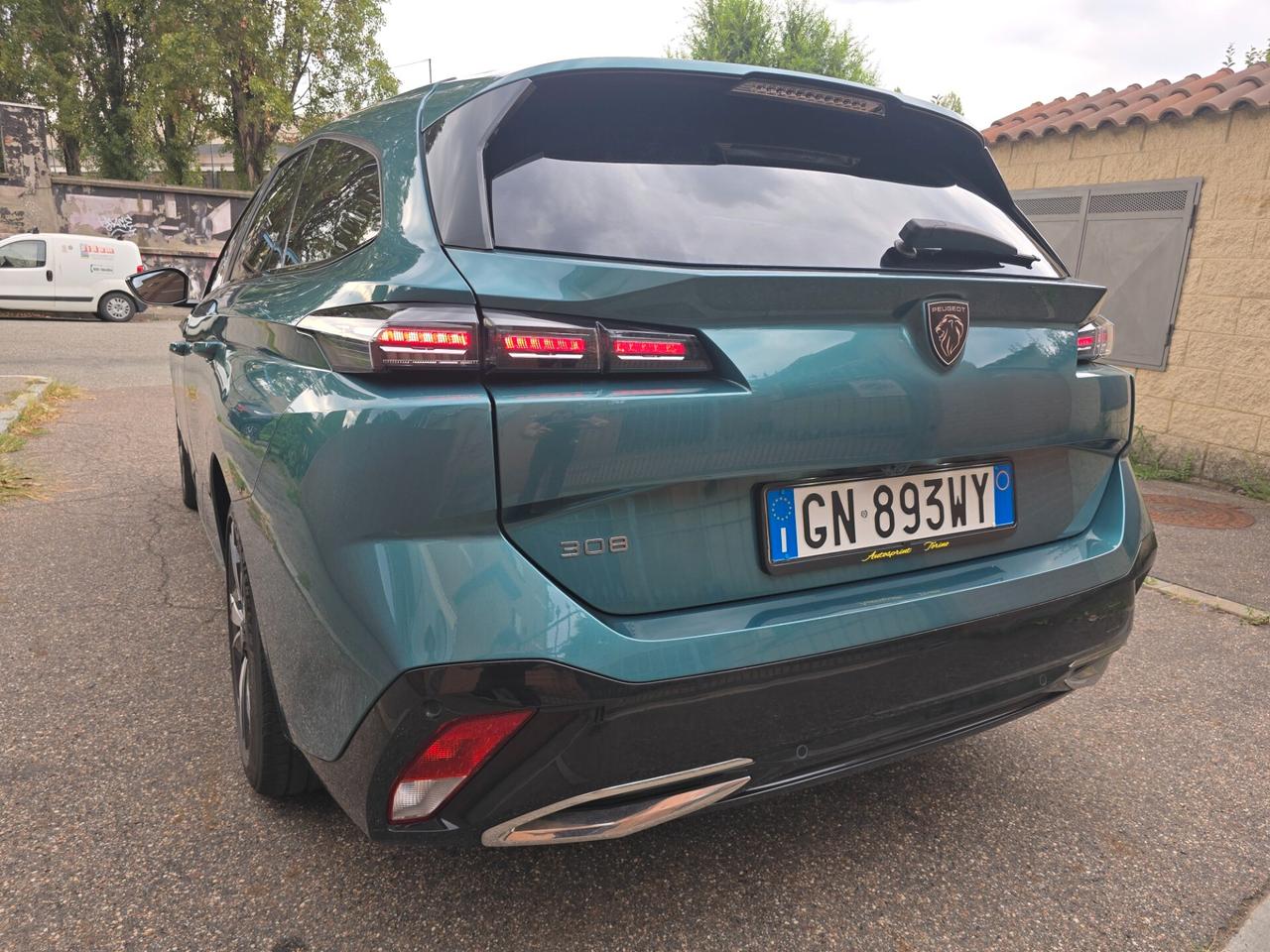 Peugeot 308 Allure Pack 1.5 BlueHdi 131cv (My'24 modello nuovo)