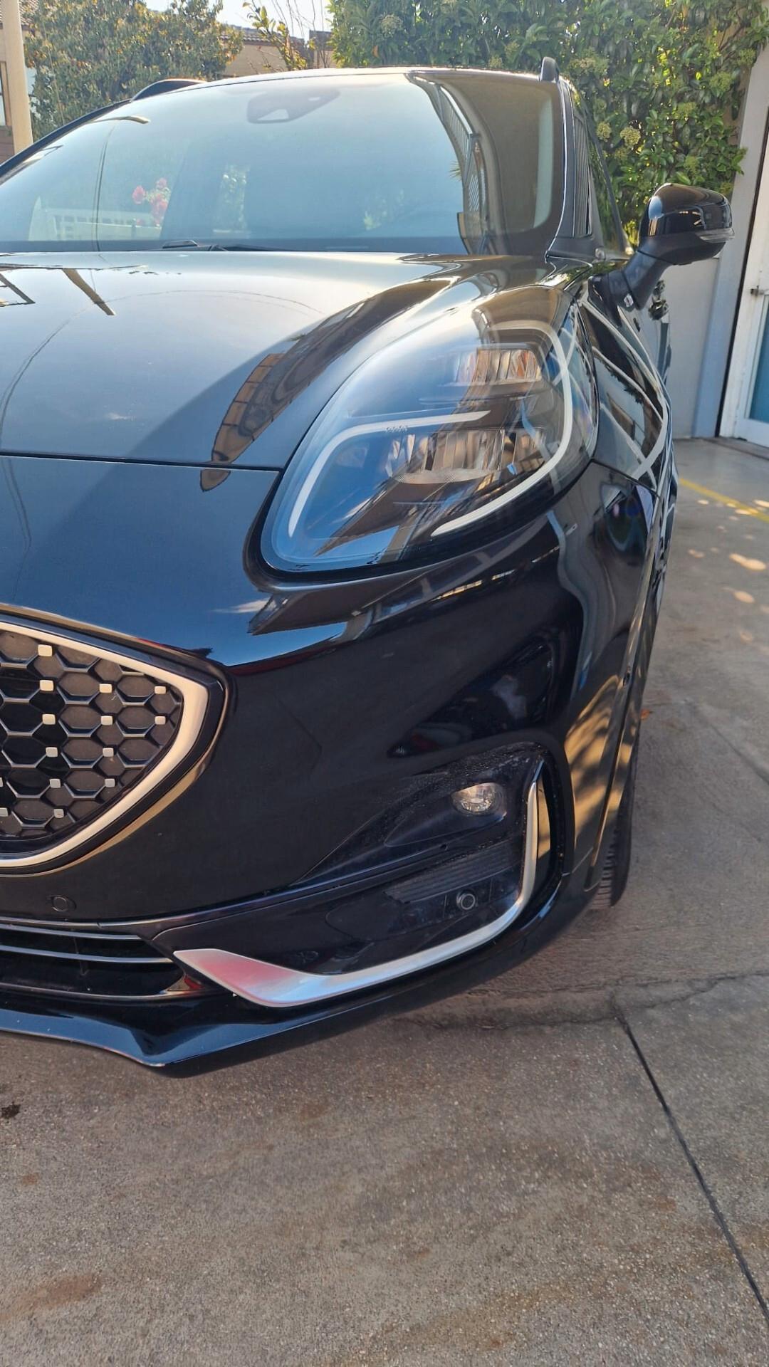 Ford Puma 1.0 EcoBoost Hybrid 125 CV ST-Line Vignale Led pelle