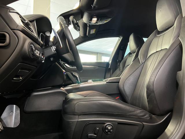 MASERATI Ghibli V6 430 CV Gransport SQ4