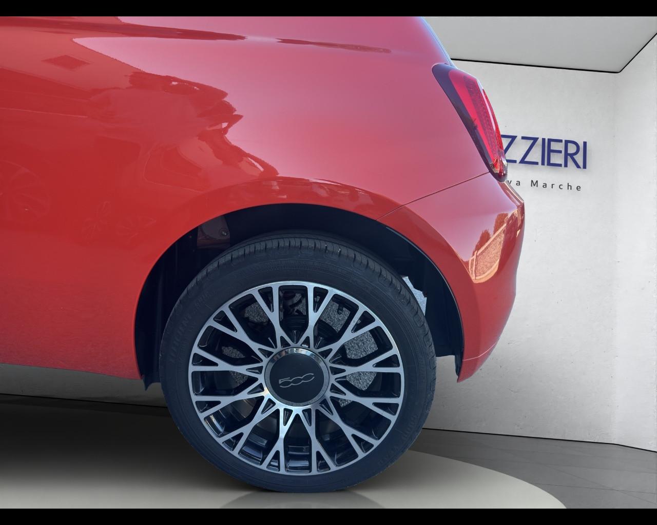 FIAT 500 (2015-2024) - 500 1.0 Hybrid Dolcevita