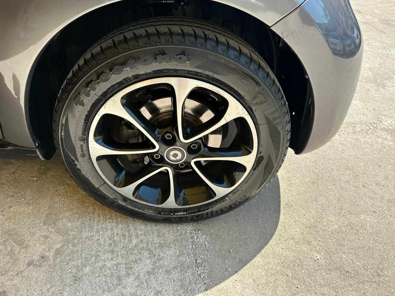 Smart ForFour 900cc benzina 12 mesi garanzia-2015