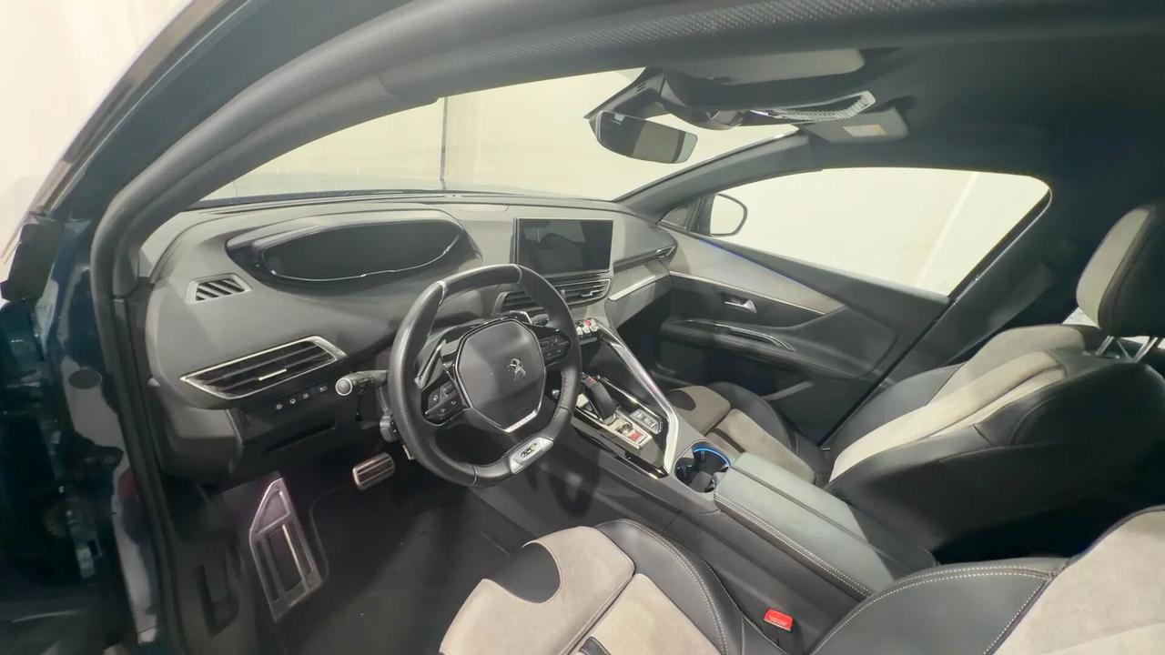 Peugeot 3008 Hybrid 225 e-EAT8 GT Pack