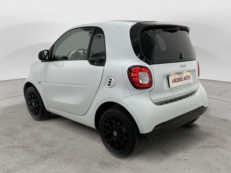 smart fortwo 70 1.0 52kW brabus style twinamic