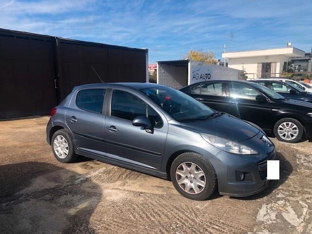 Peugeot 207 1.4 8V 75CV 5p. X Line ECO GPL