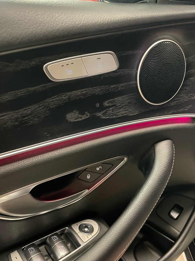 MERCEDES-BENZ E 220 d Auto *pelle/navi/led/pdc/telec/luci int*
