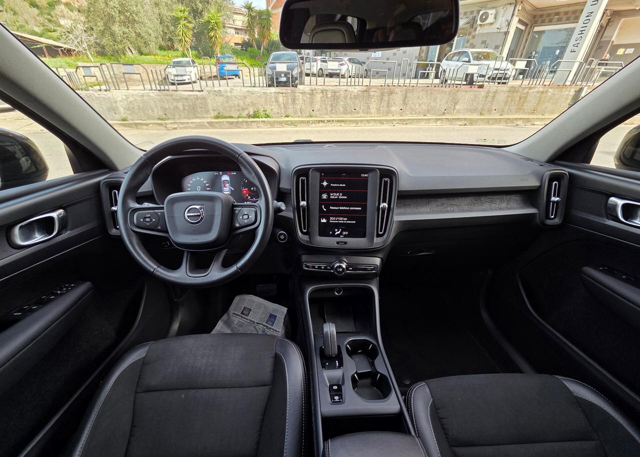 Volvo XC40 D3 AWD Geartronic Business Plus 150cv
