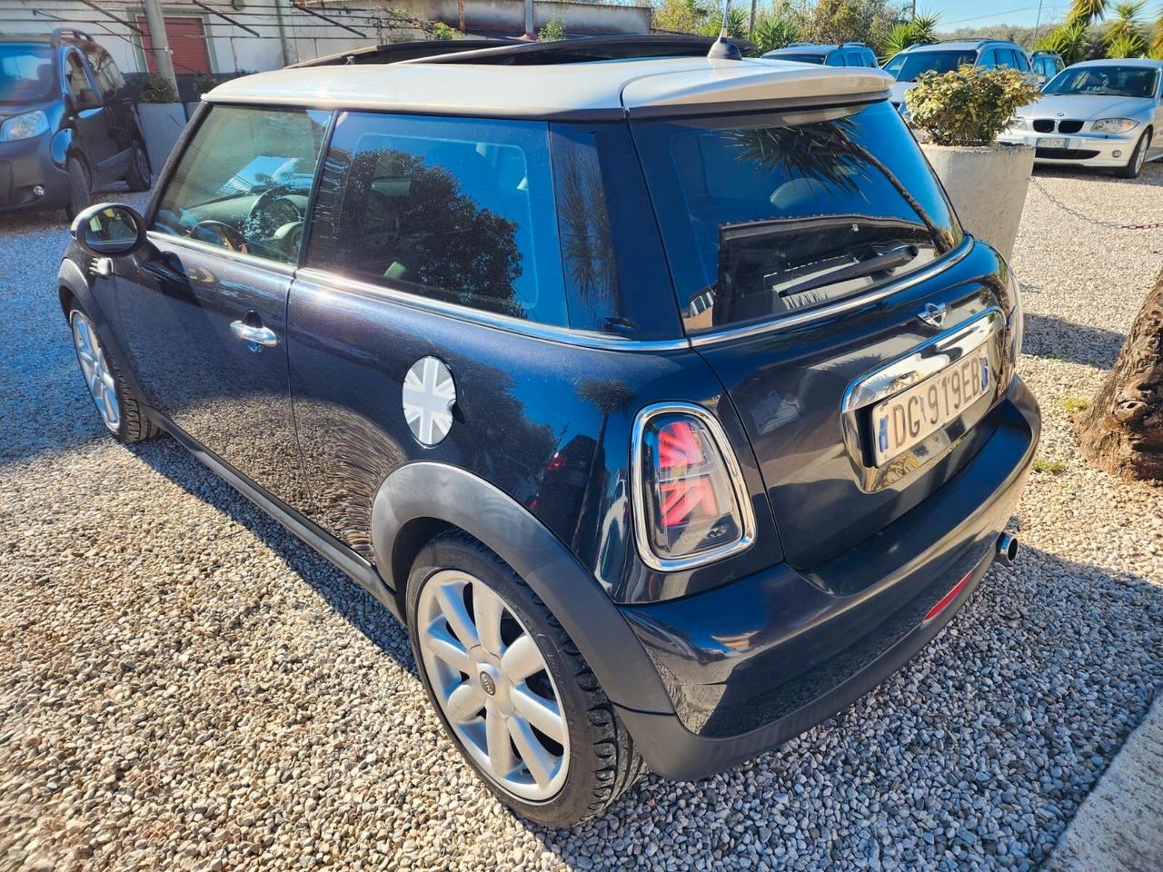 Mini 1.6 16V Cooper