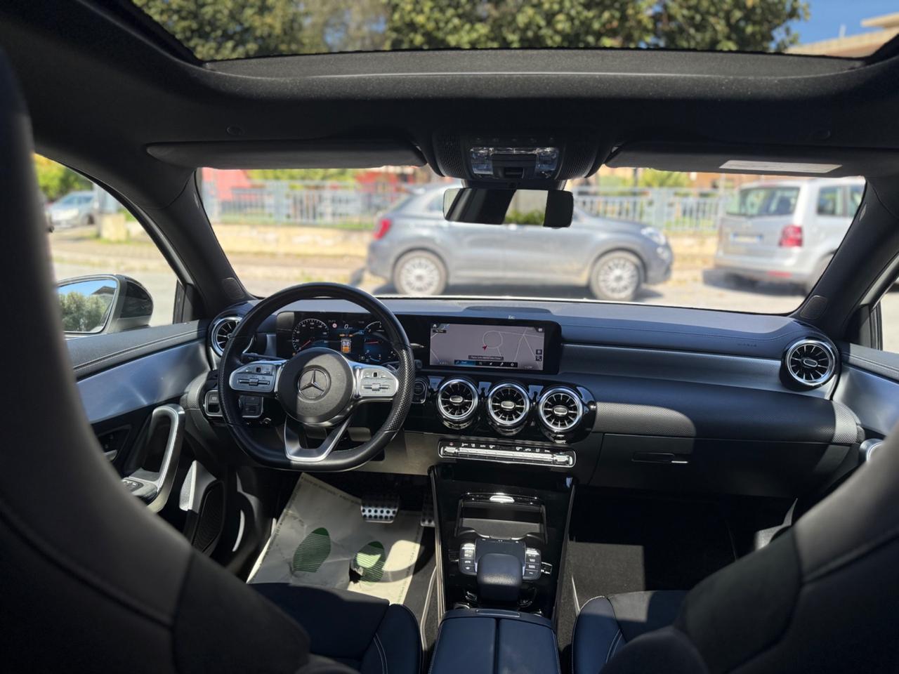 Mercedes-benz A 180 d Premium